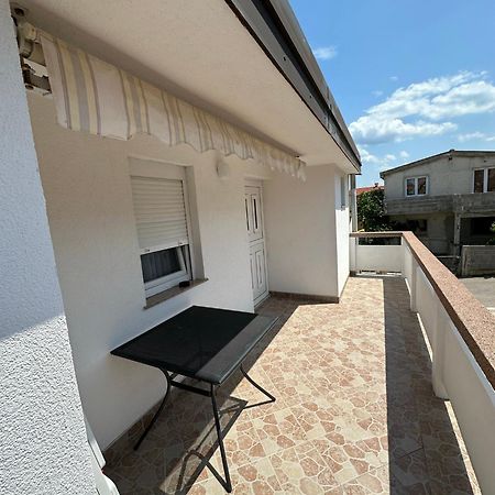 Apartmani Matovina Vir Dış mekan fotoğraf