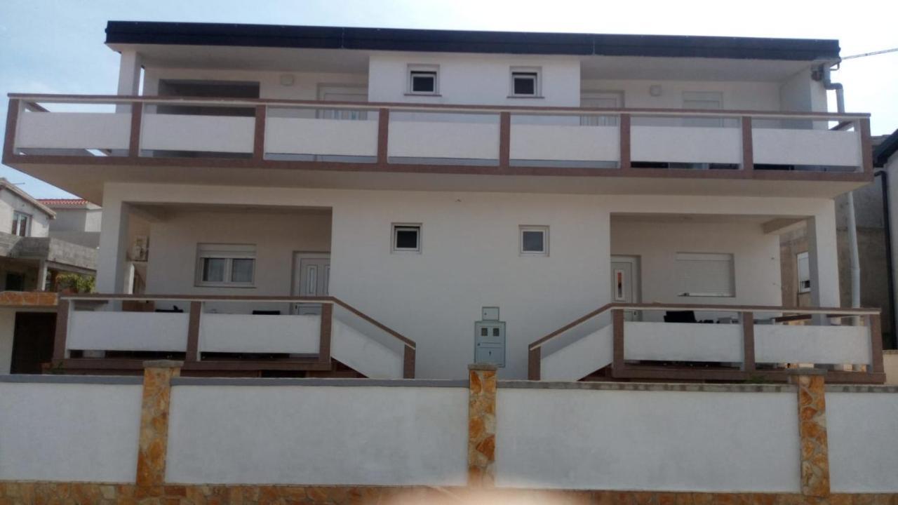 Apartmani Matovina Vir Dış mekan fotoğraf