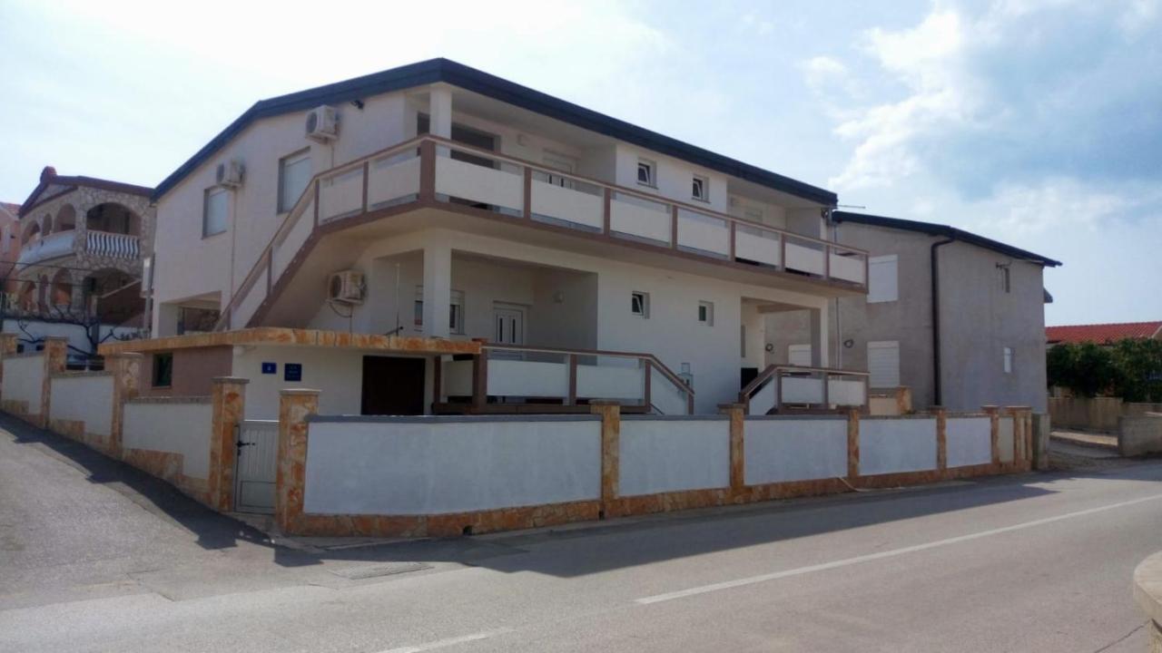 Apartmani Matovina Vir Dış mekan fotoğraf