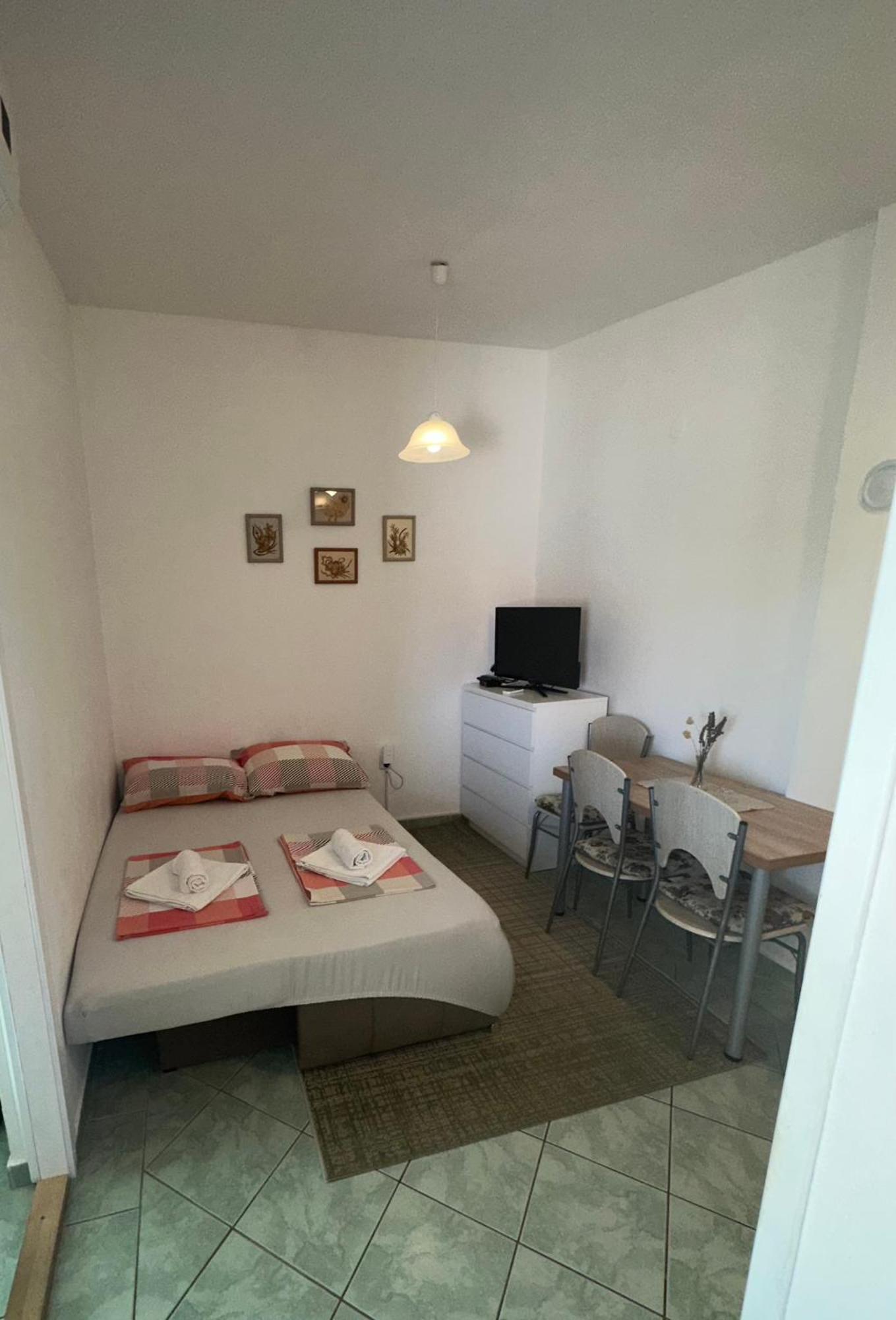 Apartmani Matovina Vir Dış mekan fotoğraf